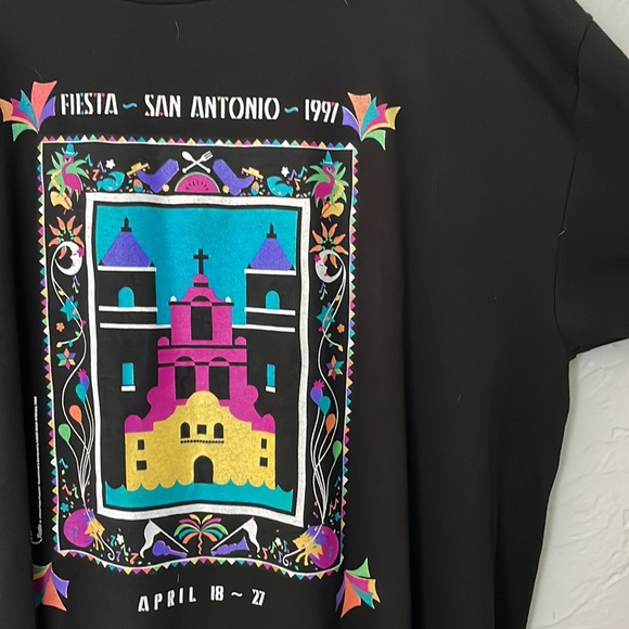 Vintage black T-shirt, 1997 San Antonio fiesta, no tag, would guess size XL - Picture 2 of 3